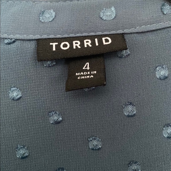 Torrid Blue Dot Chiffon Babydoll Tunic Blouse - Picture 2 of 2
